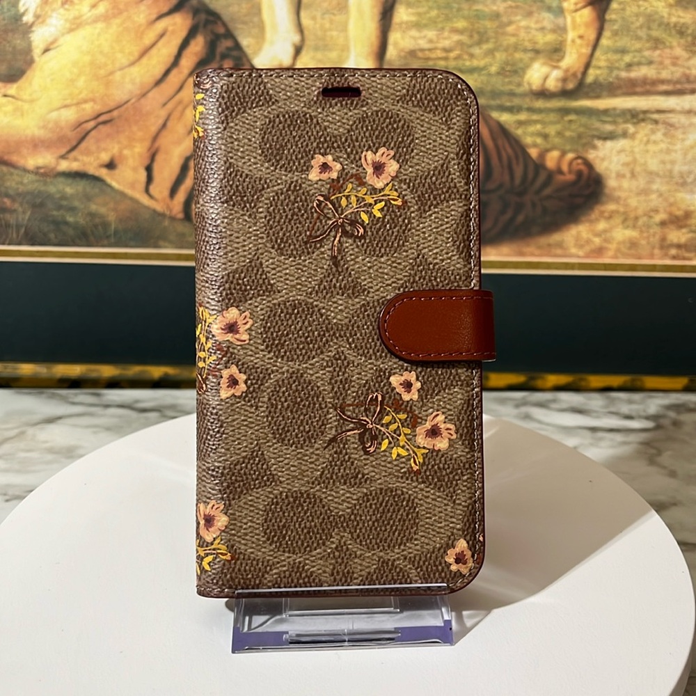 Coach IPhone X phone case/ wallet. NWOT